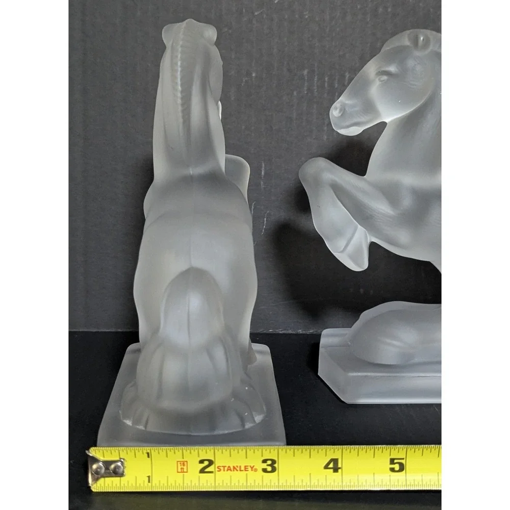 Vintage L.E. Smith Frosted Glass Rearing Horse Bookends Pair – Art Deco 1940s